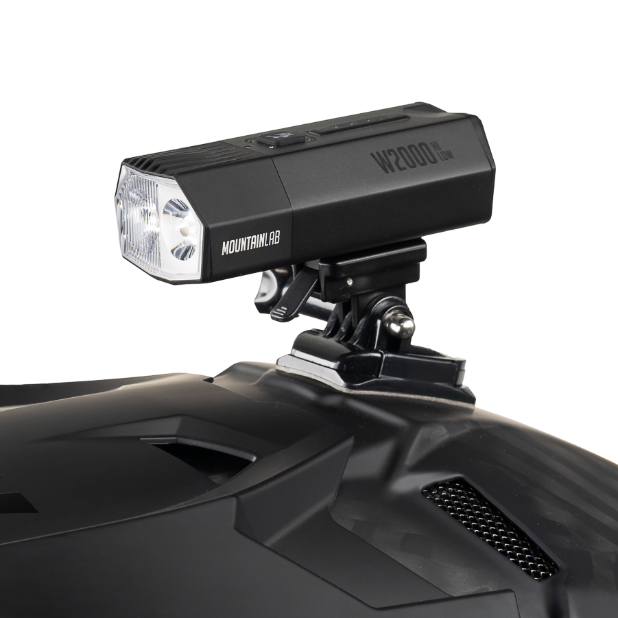 Mountain Lab W2000 Flashlight Kit